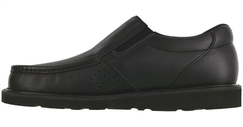 Men’s Black Slip-On Leather Loafer w/ Slip-Resistant Sole