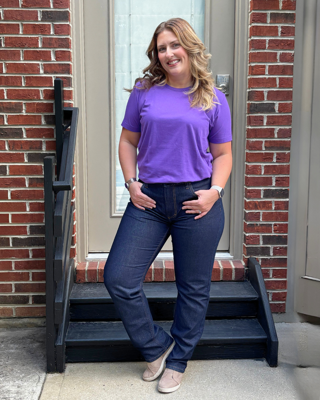 CLOSEOUT ITEM: Women's High Rise Straight Leg Jean - Dark Wash