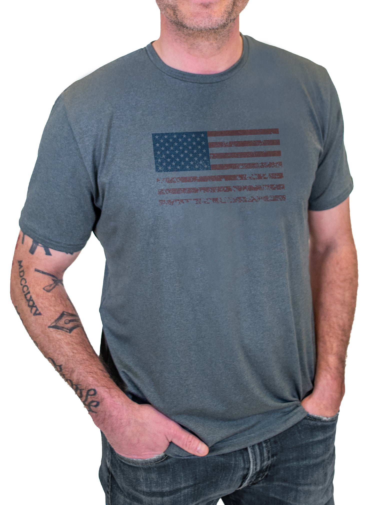 Men's Distressed American Flag Graphic T-Shirt