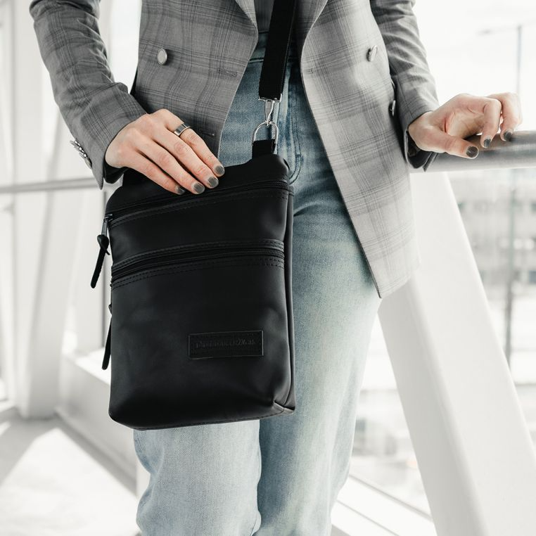 Superior Series Leather Traverse Crossbody