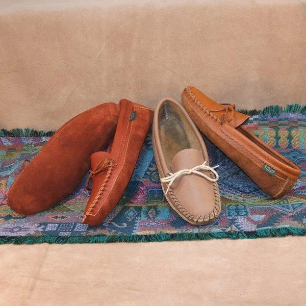 Women's Canoe Solo Cowhide Moccasins All American Clothing Co